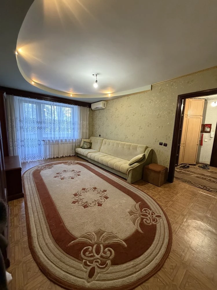 Продажа 3-к квартиры, Чешка. 2-й этаж из 5 Даманський