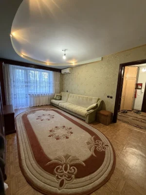 Продажа 3-к квартиры, Чешка. 2-й этаж из 5 Даманський