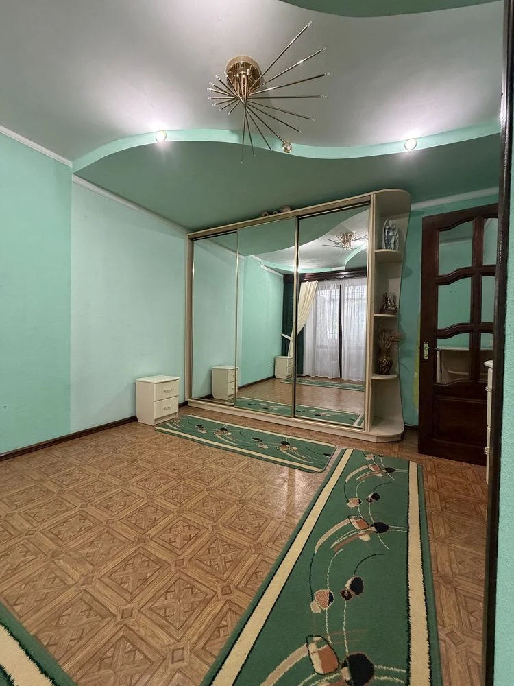 Продажа 3-к квартиры, Чешка. 2-й этаж из 5 Даманський