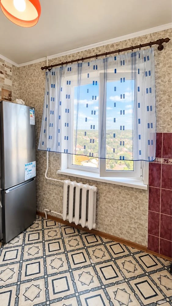 Продається велика 1-кімнатна квартира в Центрально міському районі