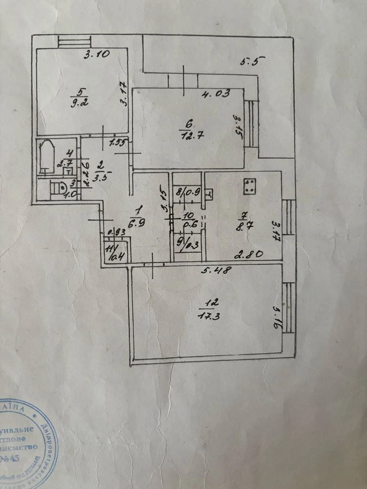 3-bedroom apartment on 1st Eastern Street