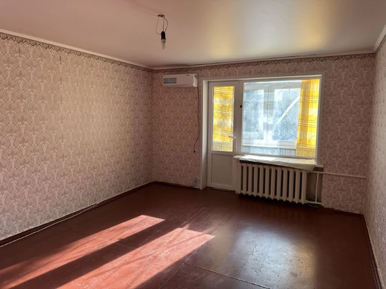 For Sale: 1-bedroom apartment