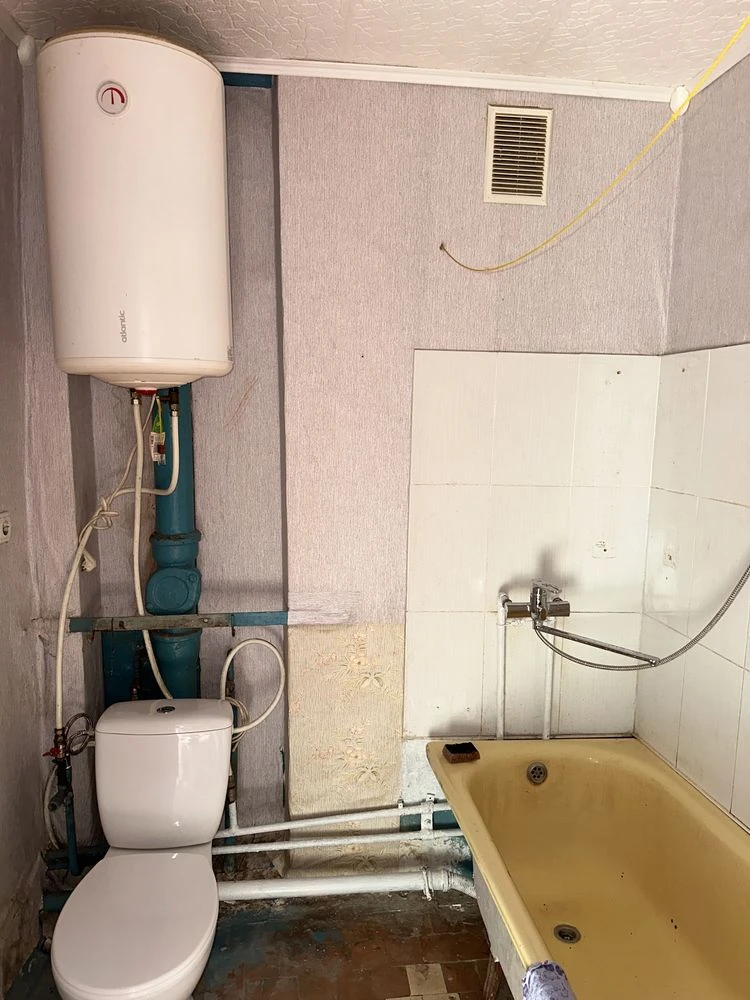 For Sale: 1-bedroom apartment