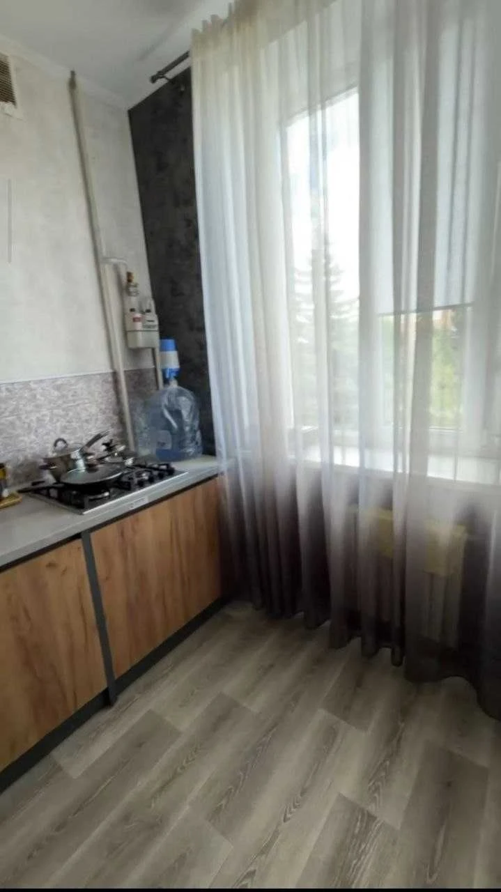 Sale of a 3-room apartment on Pioneer