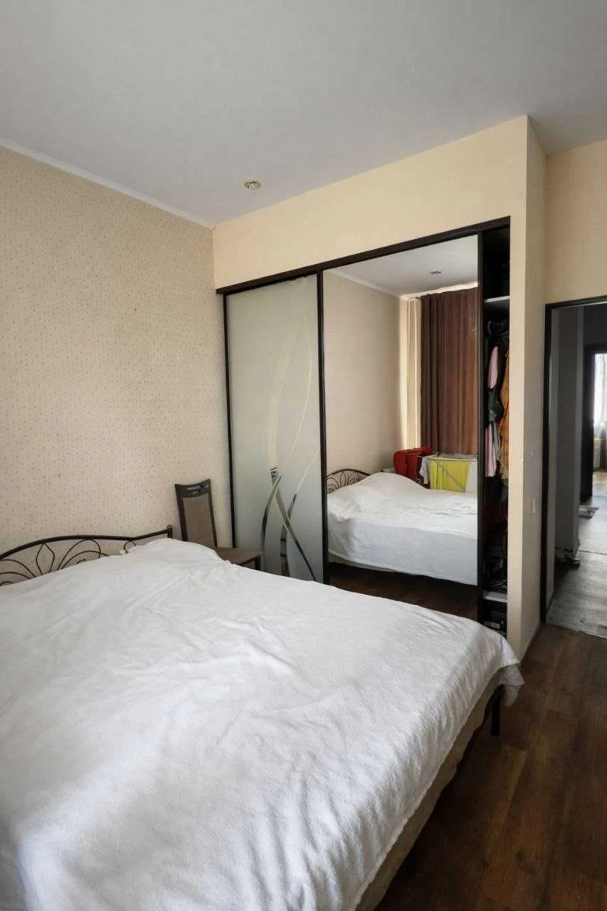 Sale of a 3-room apartment on Pioneer