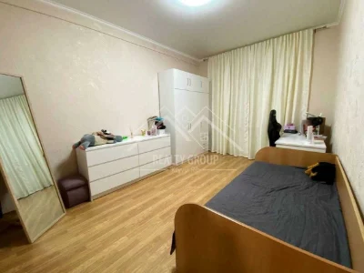 Sale of a 4-room apartment + garage with autonomous heating