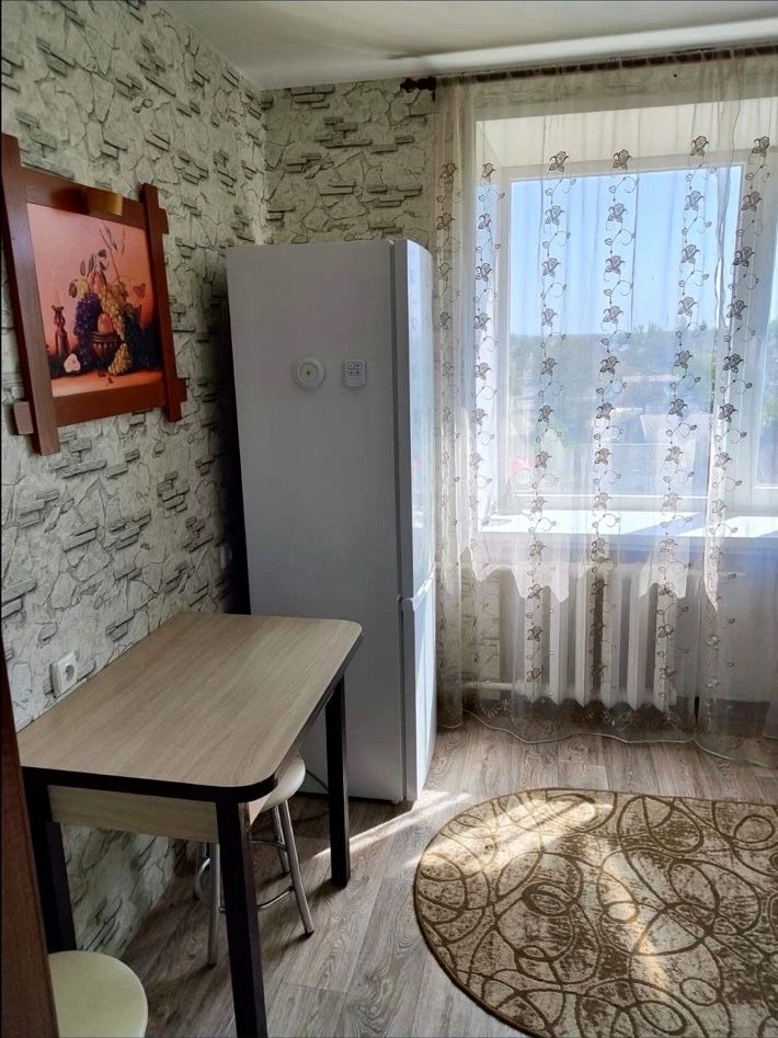 1-bedroom 33 sq m with renovation, furniture and appliances – $12,100