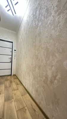 Продається 3-кімнатна квартира з автономним опаленням на 2-му Східному.