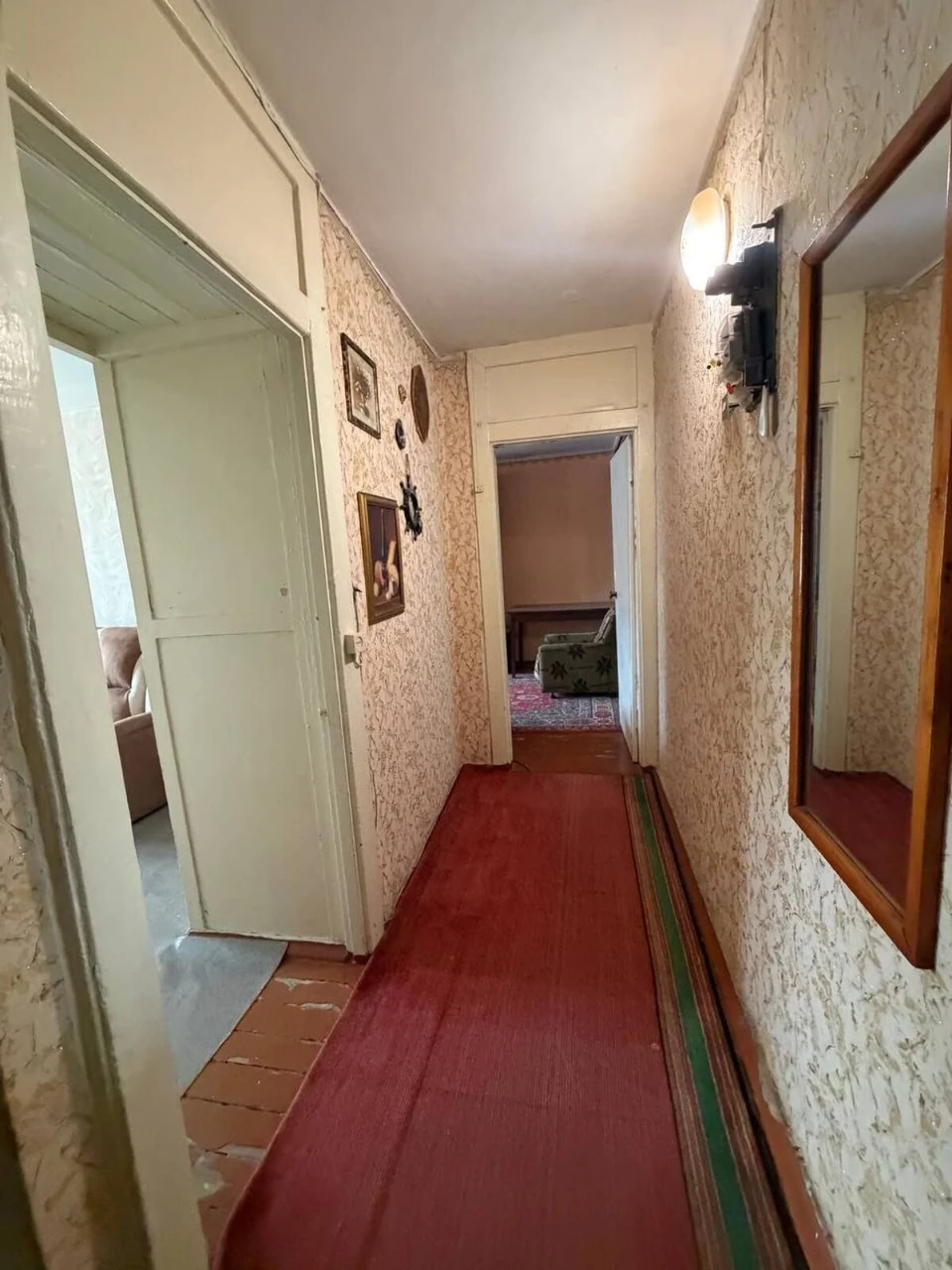 Продається 2-кімнатна квартира в Саксаганському районі — проспект Па