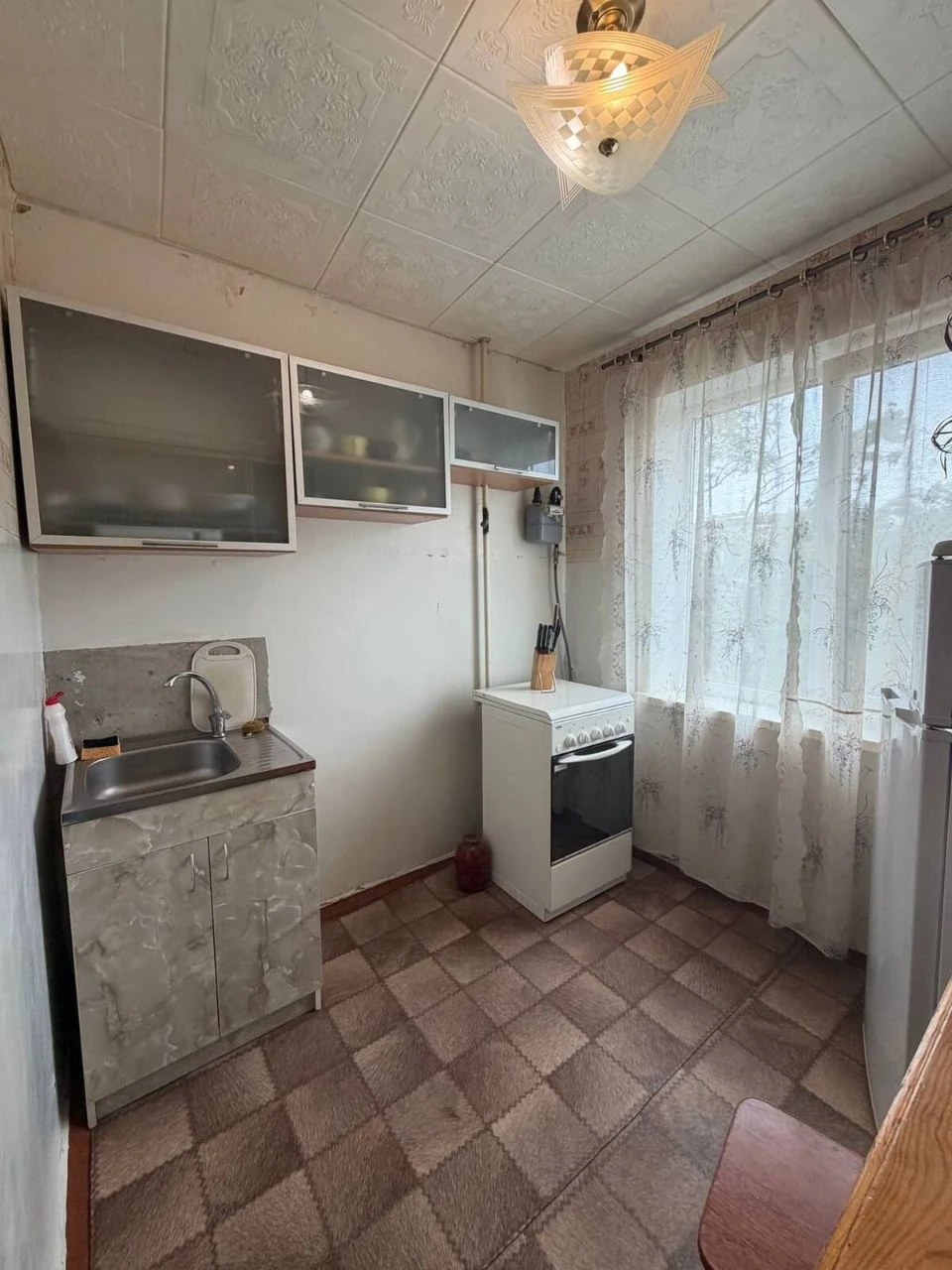 Продається 2-кімнатна квартира в Саксаганському районі — проспект Па