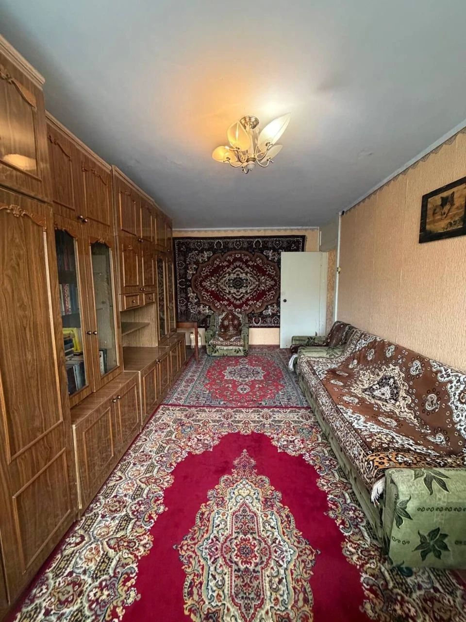 Продається 2-кімнатна квартира в Саксаганському районі — проспект Па