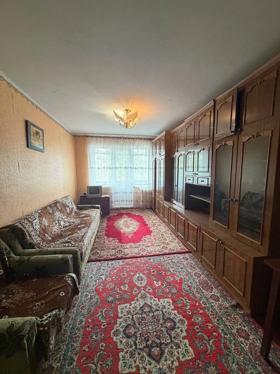 Продається 2-кімнатна квартира в Саксаганському районі — проспект Па