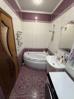 For Sale: Three-Room Apartment on South Prospect, Southern Avenue.