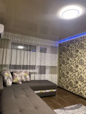 Квартира в Степана Тільги, район (Революционная)