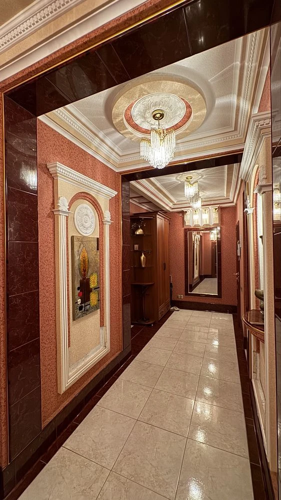 Sale of a 3-room apartment, Sobornosti Street, Sosmisto