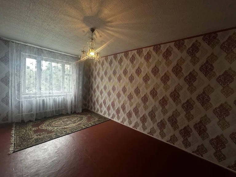 For Sale: 1-bedroom apartment, renovated layout, 5 years old