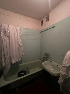 For Sale: 1-bedroom apartment, renovated layout, 5 years old