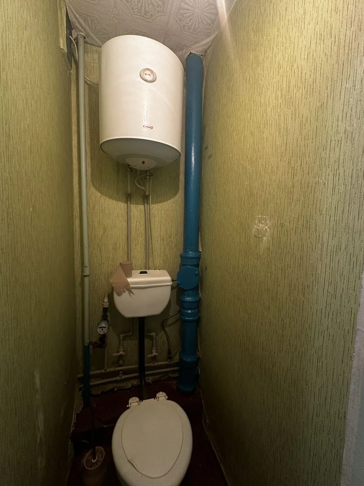 For Sale: 1-bedroom apartment, renovated layout, 5 years old