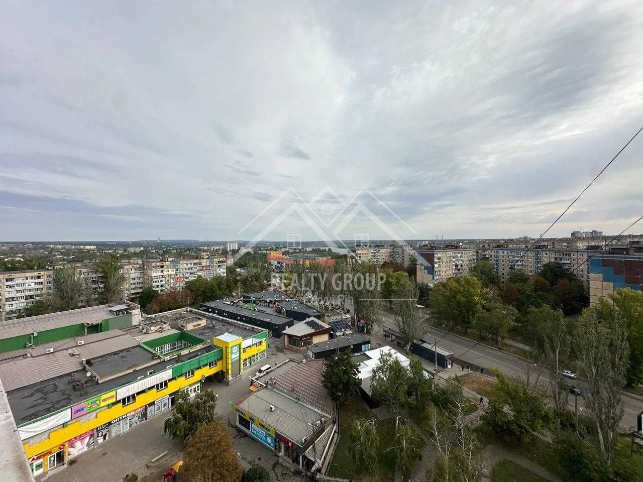 Sale of a 2-room apartment, 4th floor (Divocvit, commercial)