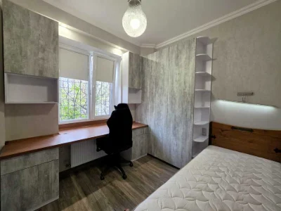 Apartment. Slava Street, Pioneer District, Krivoi Rog