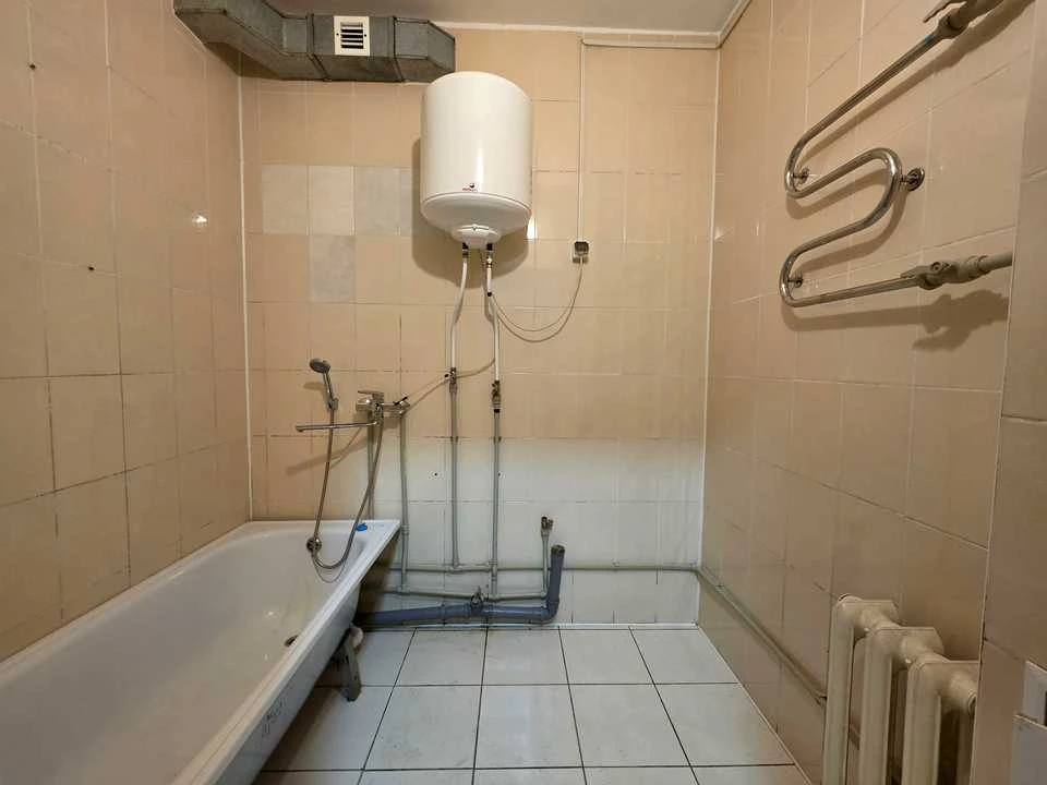 Apartment. V'yacheslava Chornovola Street, Kryvyi Rih