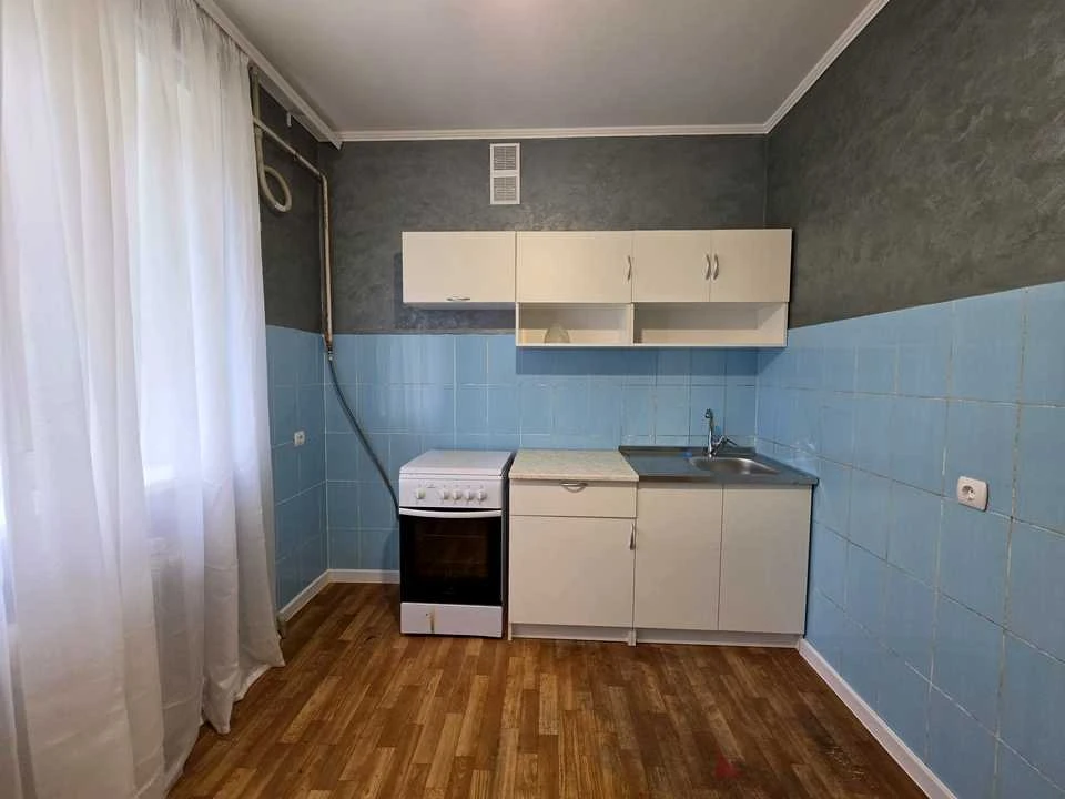 Apartment. V'yacheslava Chornovola Street, Kryvyi Rih