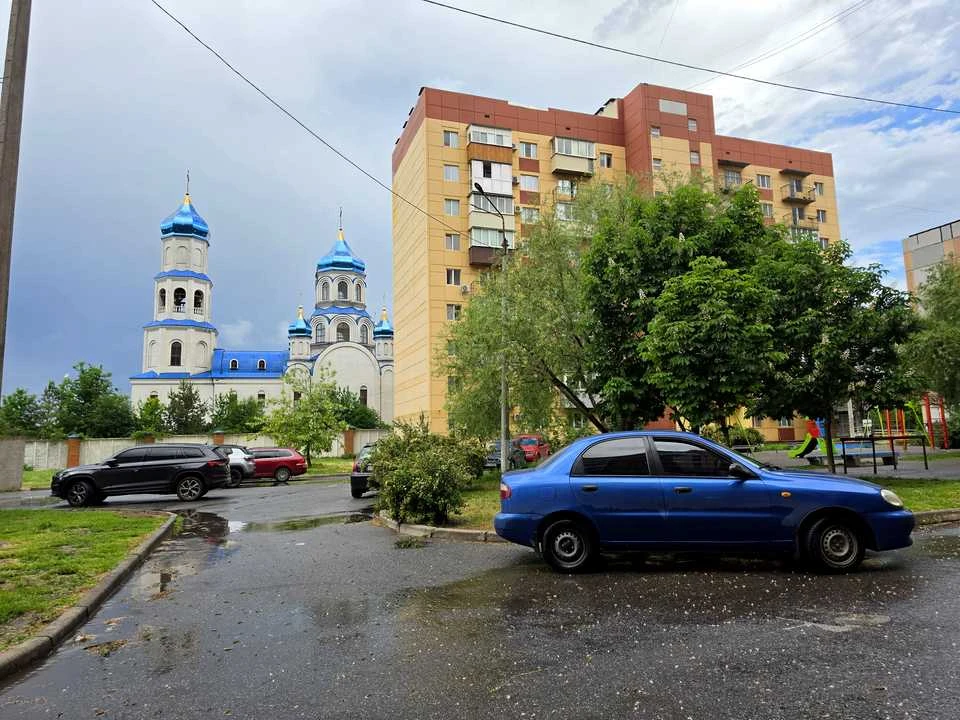 Apartment. V'yacheslava Chornovola Street, Kryvyi Rih