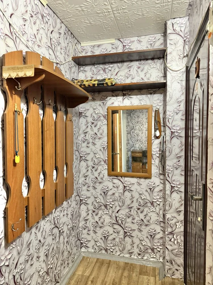 One-bedroom apartment for sale on the 173rd quarter of Fox Street