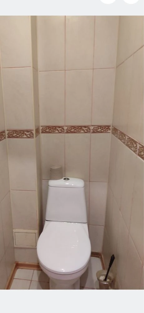 For sale, 3-room apartment on Zarichna Street.