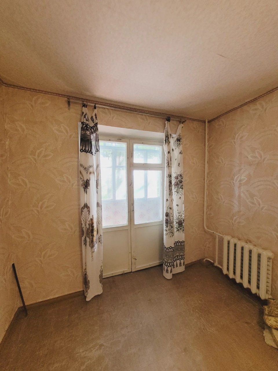 2--х комн. квартира Даманский, улучшенной планировки, 2-й эт