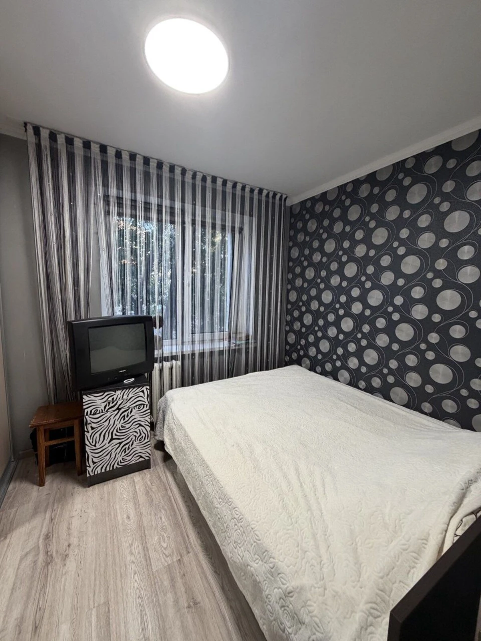 3-bedroom apartment for sale on Ingulets Avenue (Peremohy Street, 18)