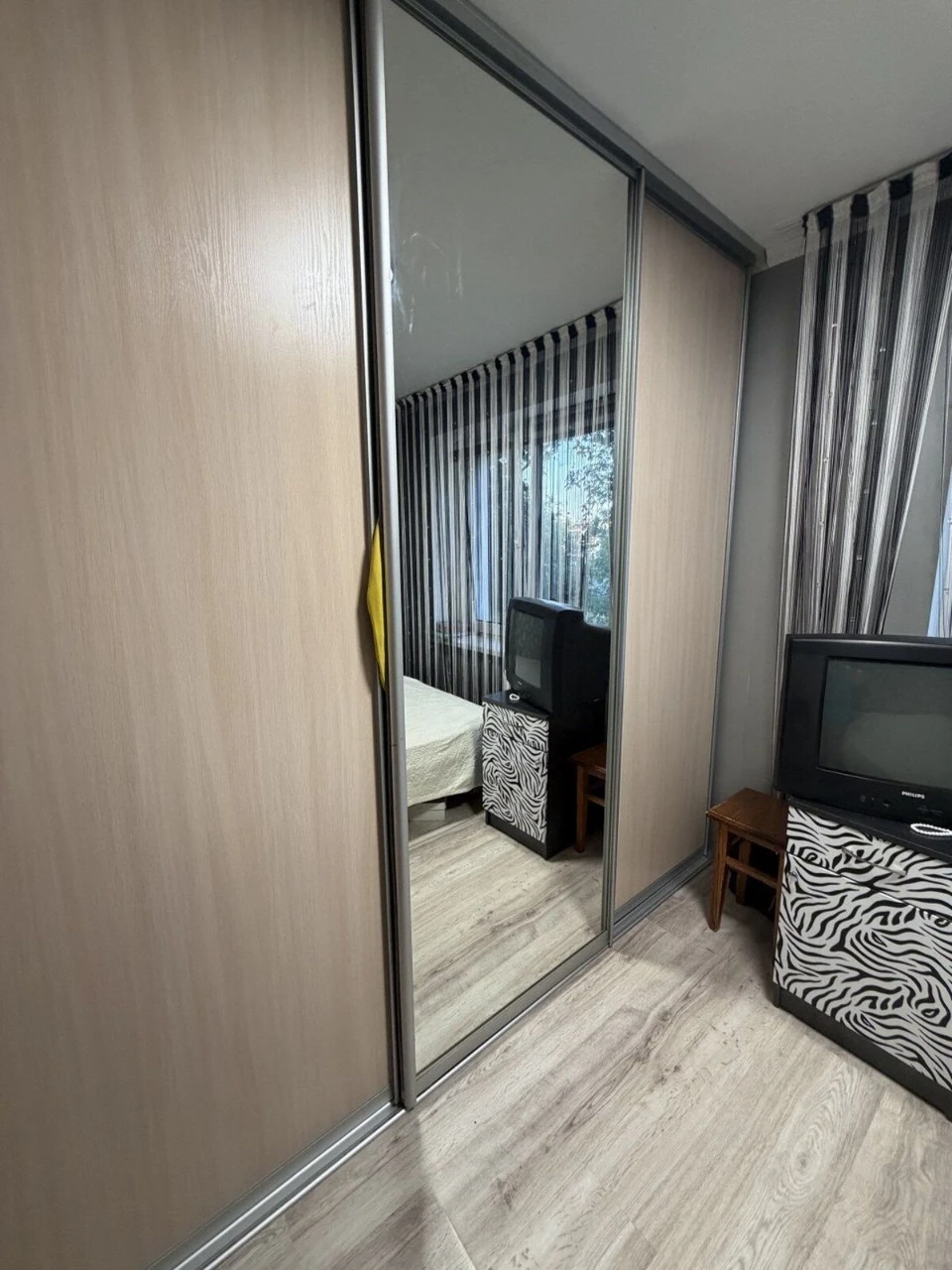 3-bedroom apartment for sale on Ingulets Avenue (Peremohy Street, 18)