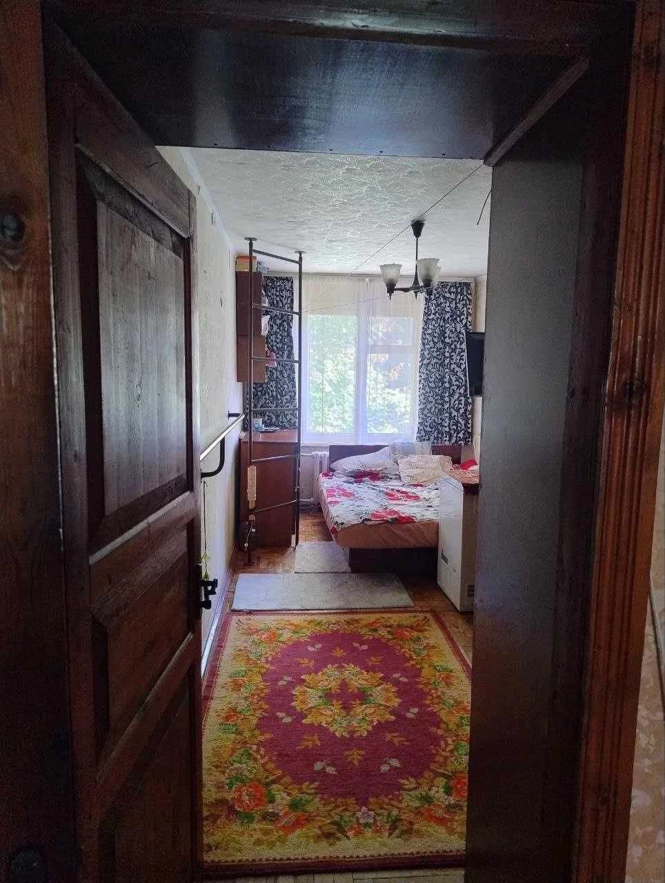For sale, two-room apartment on Yuvileynom