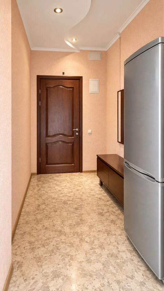 Продажа 3-комнатной квартиры с ремонтом в Соцмісті