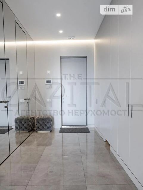 Sale of 2-room apartment 102.5 sq. m on Anto Aviation Designer Street