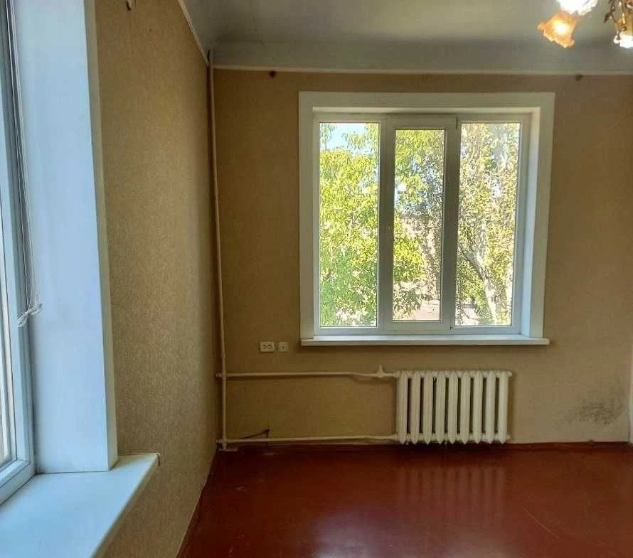 Sale of a 3-room apartment 73 m² | 3rd floor of 4 | center 9