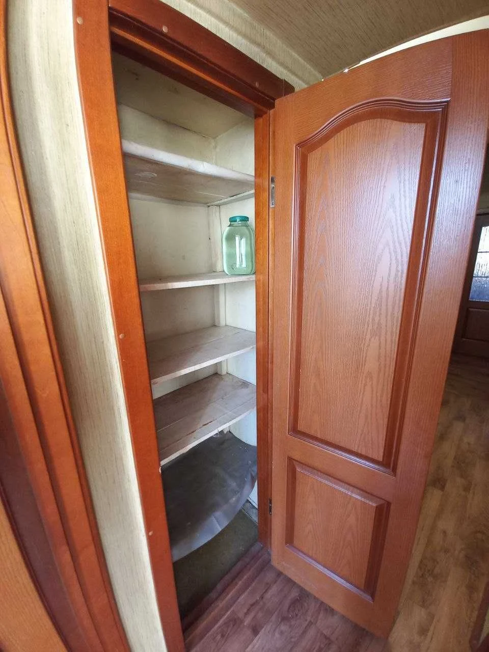 Sale of a 3-room apartment 73 m² | 3rd floor of 4 | center 9