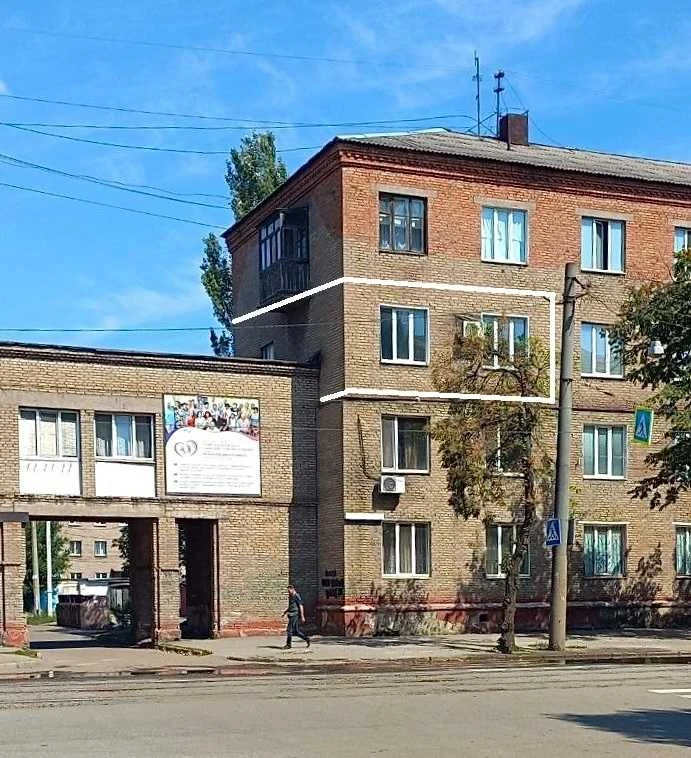 Sale of a 3-room apartment 73 m² | 3rd floor of 4 | center 9