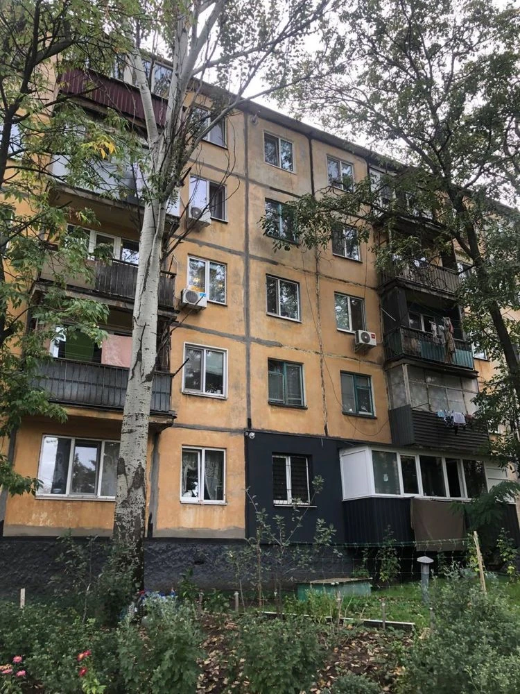 2-кімнатна квартира біля 16-ї міської лікарні