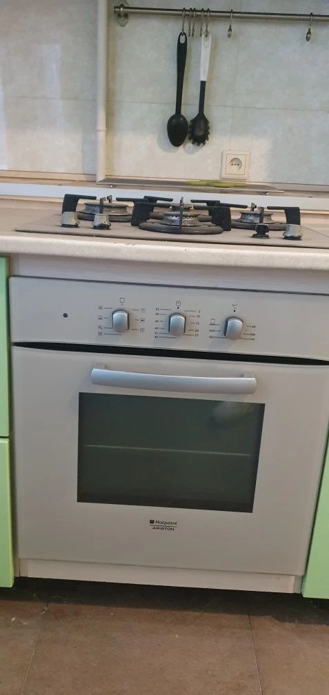 Spacious 3-bedroom apartment for sale on Восточный 1.
