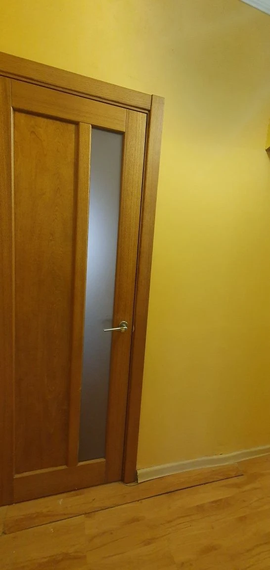 Spacious 3-bedroom apartment for sale on Восточный 1.