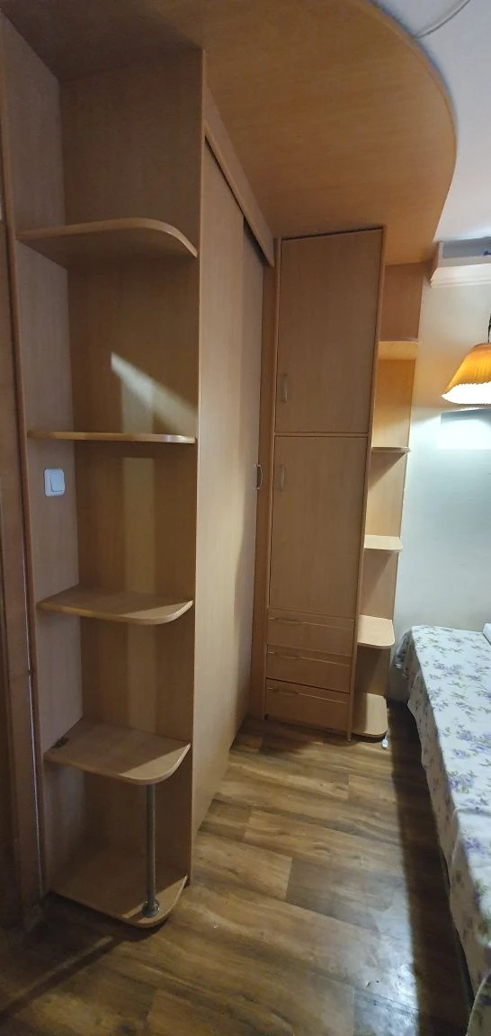 Spacious 3-bedroom apartment for sale on Восточный 1.
