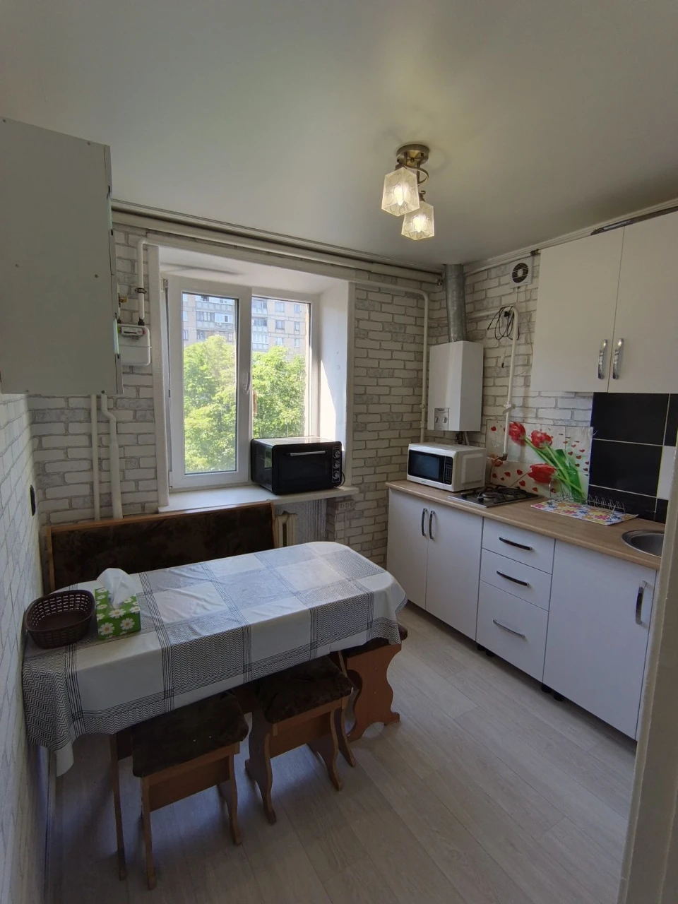 Продам 2- х ком квартиру на 17-м квартале