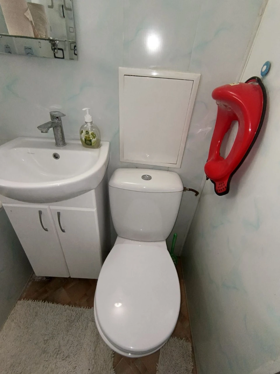 Продам 2- х ком квартиру на 17-м квартале