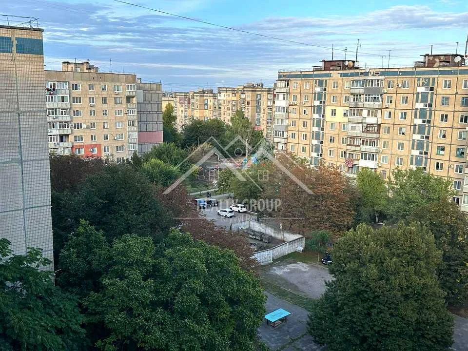 Квартира. Кривий Ріг, 5-й Зарічний мікрорайон, вул.