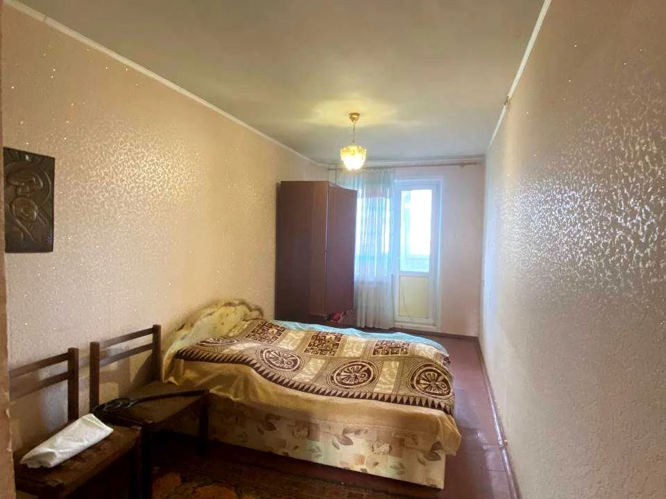 Apartment. Kryvyi Rih, Sveta-Mykolaivska Street