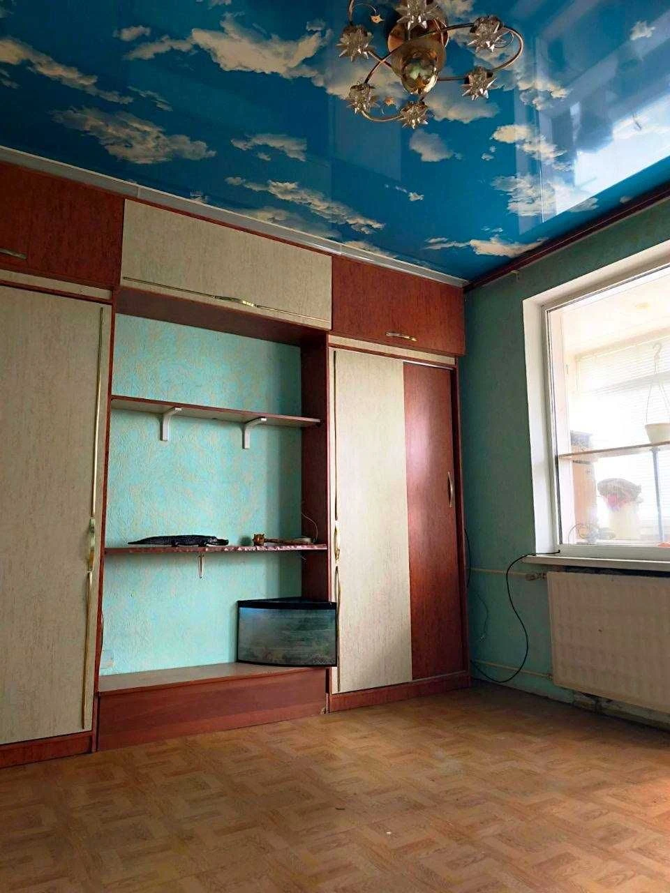 Продаётся 2-комнатная квартира на Макулане, микрорайон Всебр