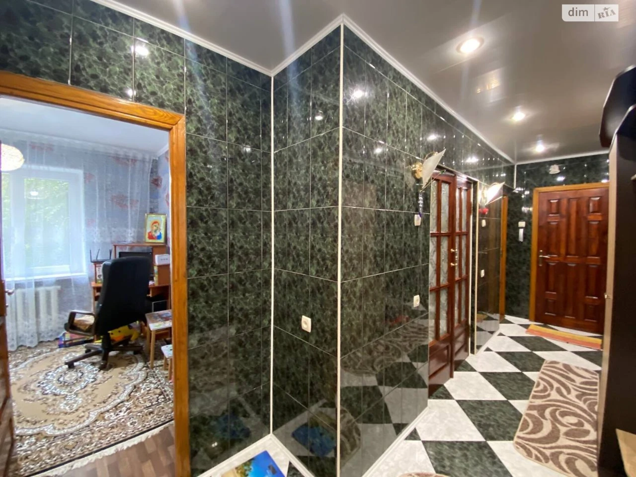Продажа Квартира Центрально-Міський