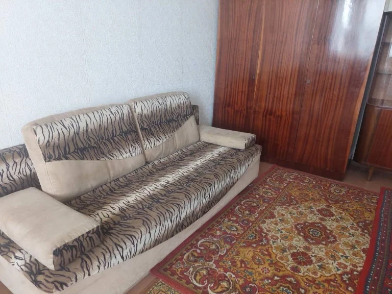 Продається 1-кімнатна квартира в Кресе, Глеюватській вулиці