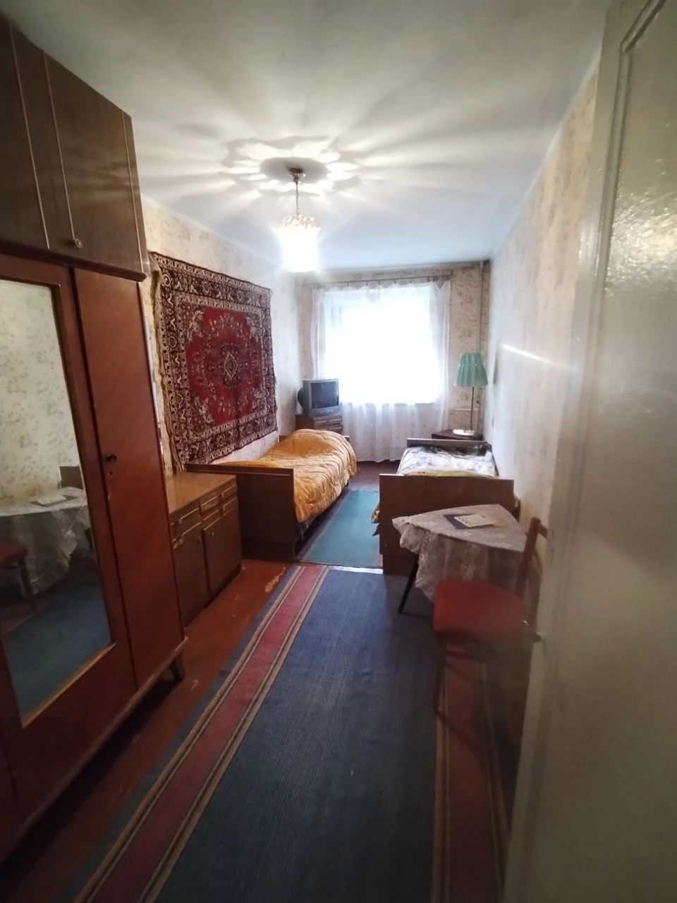 Selling 2-room apartment on Maistralna Street